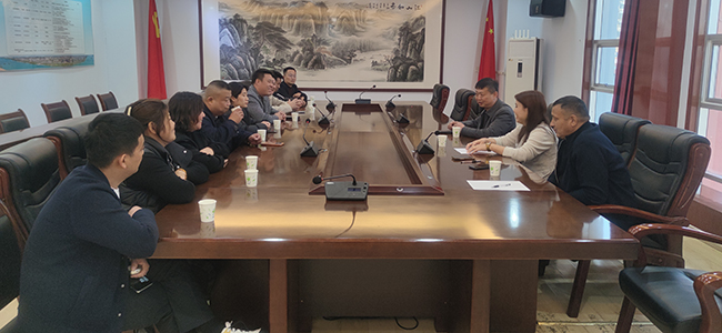 哈薩克斯坦國際采購商來臨沂五金城采購洽談